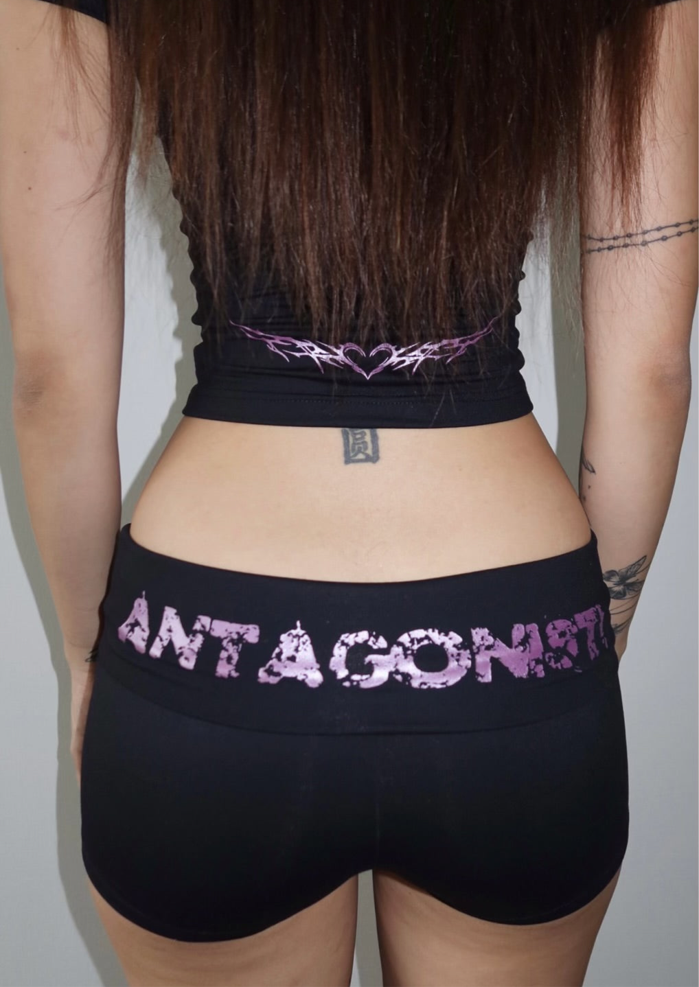 Antagonist Shorts Black